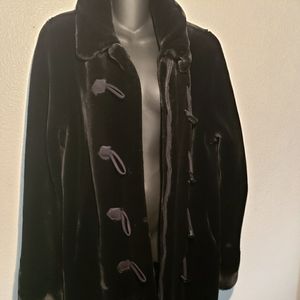 NEW Dennis Basso deep black teddy bear coat. Size small new